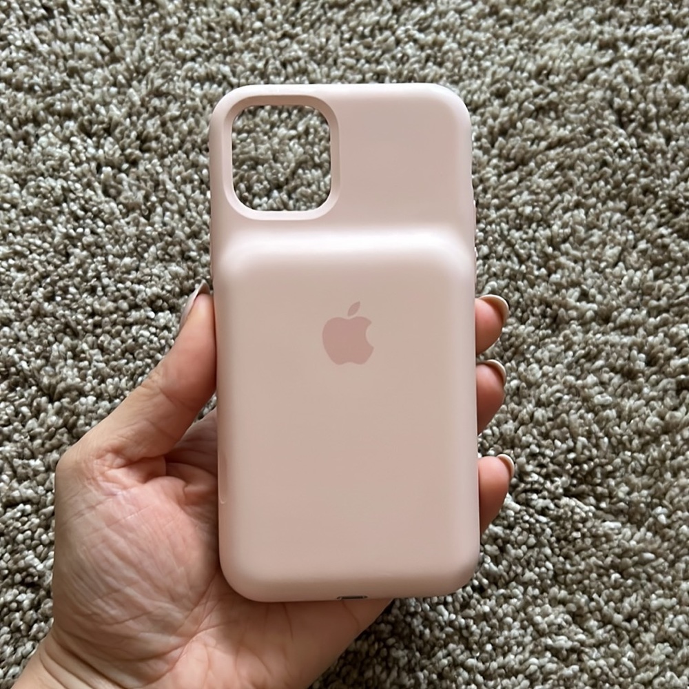 Apple Smart Battery Case with Wireless Charging for iPhone 11 Pro - Pink Sand